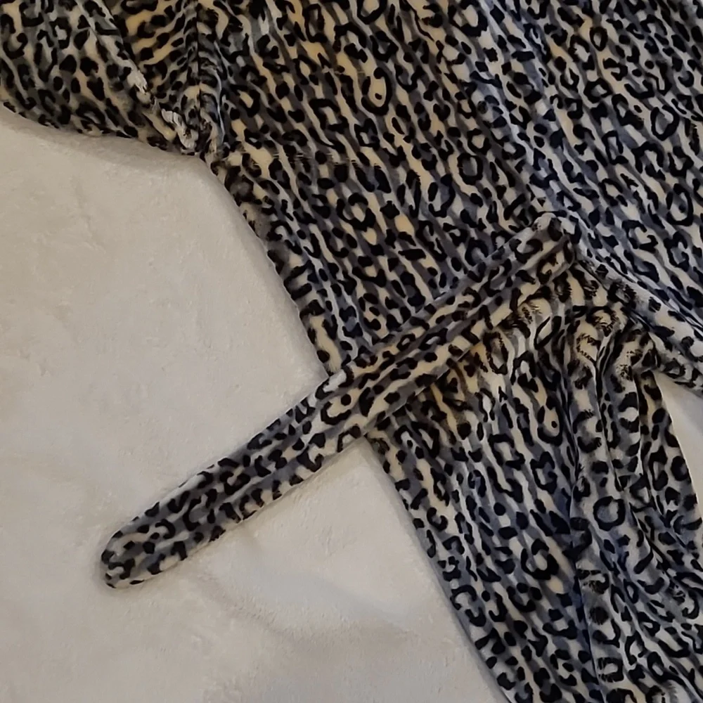 Chosun Child L 6-7 Leopard Halloween Costume Like New